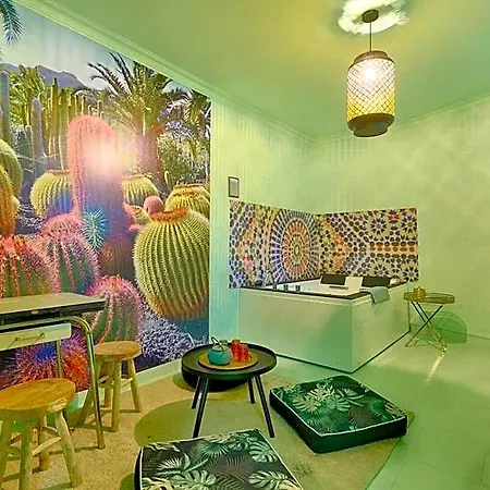 Apartment Luxury Magic Cactus Garden Paris Orly
